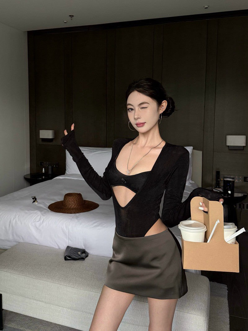 NA+ 跟上風潮內衣外穿2件式蕾絲連體衣 紅/黑