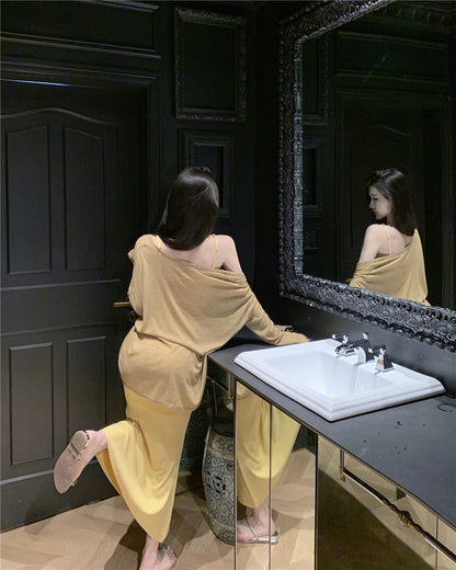 NA+ 拿捏嫩呼奶黃skim吊帶連身裙 薑黃色開衫