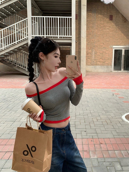 ''Na+''不分季節當辣妹 撞色包邊一字領彈力上衣 淺灰紅