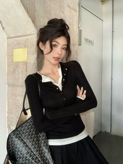"Na+"韓系假兩件式撞色排扣長袖上衣 黑