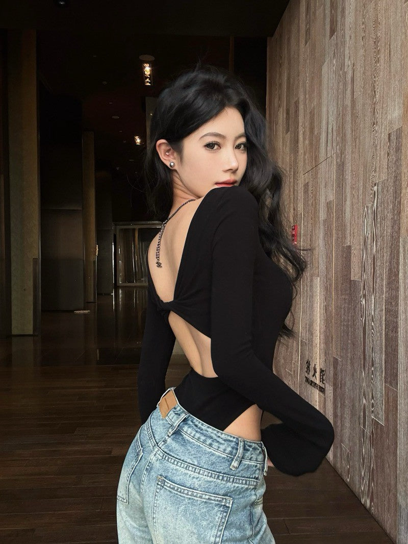 NA+ 珍妮小心機後背縷空連體服 黑