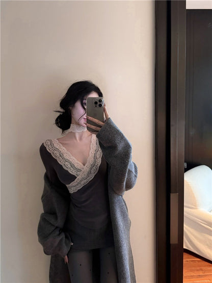 ''Na+''專屬暗戀 蕾絲拼接交錯顯瘦上衣 灰