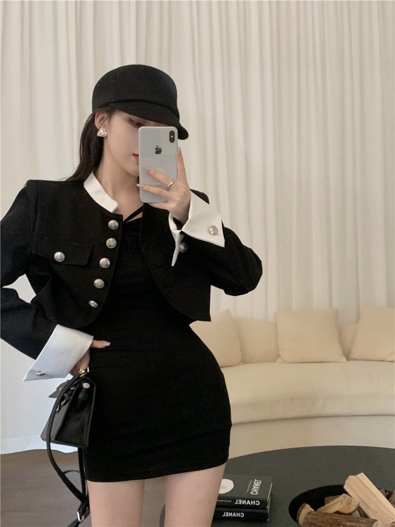 "Na+"撲克少女 黑白撞色排扣小香外套 設計感包臀裙