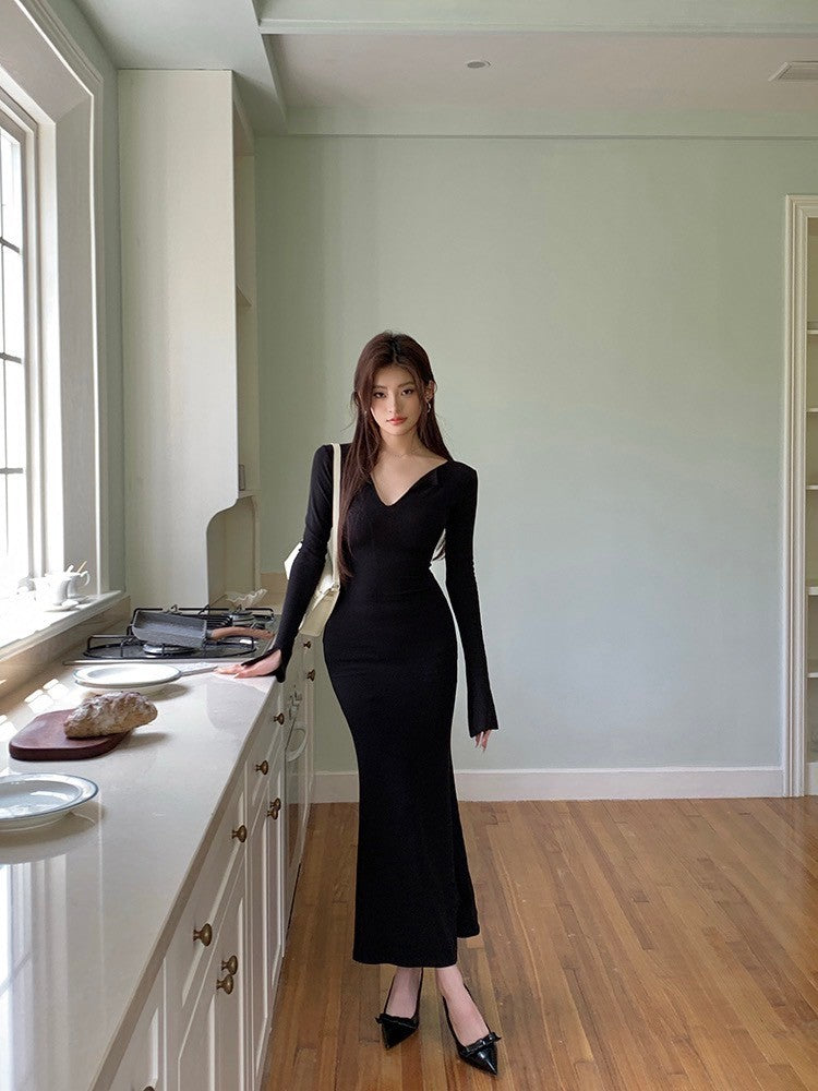 ''Na+''法式大V顯瘦百搭連身長裙 黑