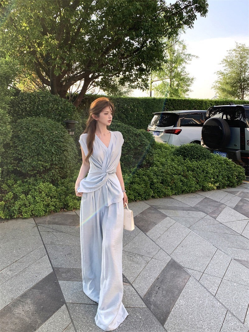 NA+ 解構老錢 不對稱扭結V領上衣/高腰闊腿褲 藍