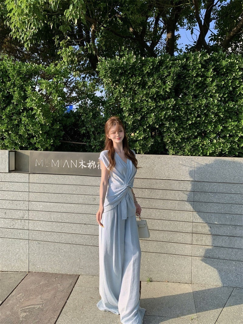 NA+ 解構老錢 不對稱扭結V領上衣/高腰闊腿褲 藍