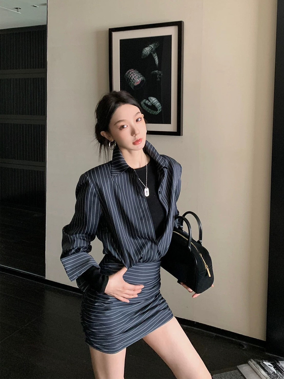 NA+ 御姐首選 復古條紋收腰襯衫包臀裙