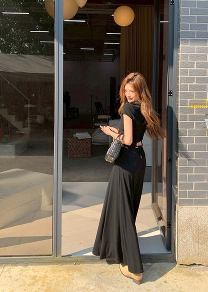 NA+ 基礎通勤 氣質圓領上衣半身裙套裝 黑