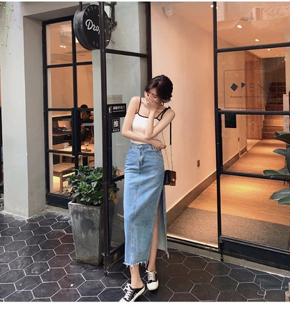 NA+ 簡約好看 修身側開衩牛仔半身裙