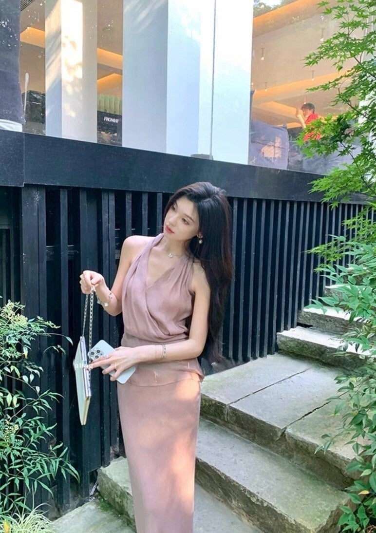 NA+ 淡若輕煙 氣質V領背心/魚尾修身半身裙 粉色