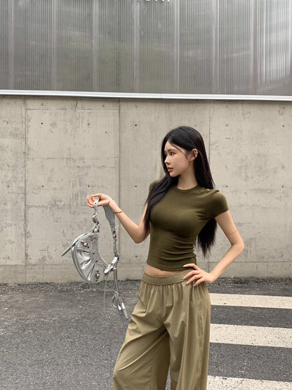 NA+ 美式修身軍綠彈力上衣/卡其鬆緊休閒褲