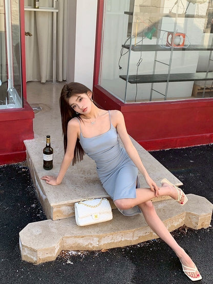 NA+ 氣質蔚藍色抓皺腰修身裙