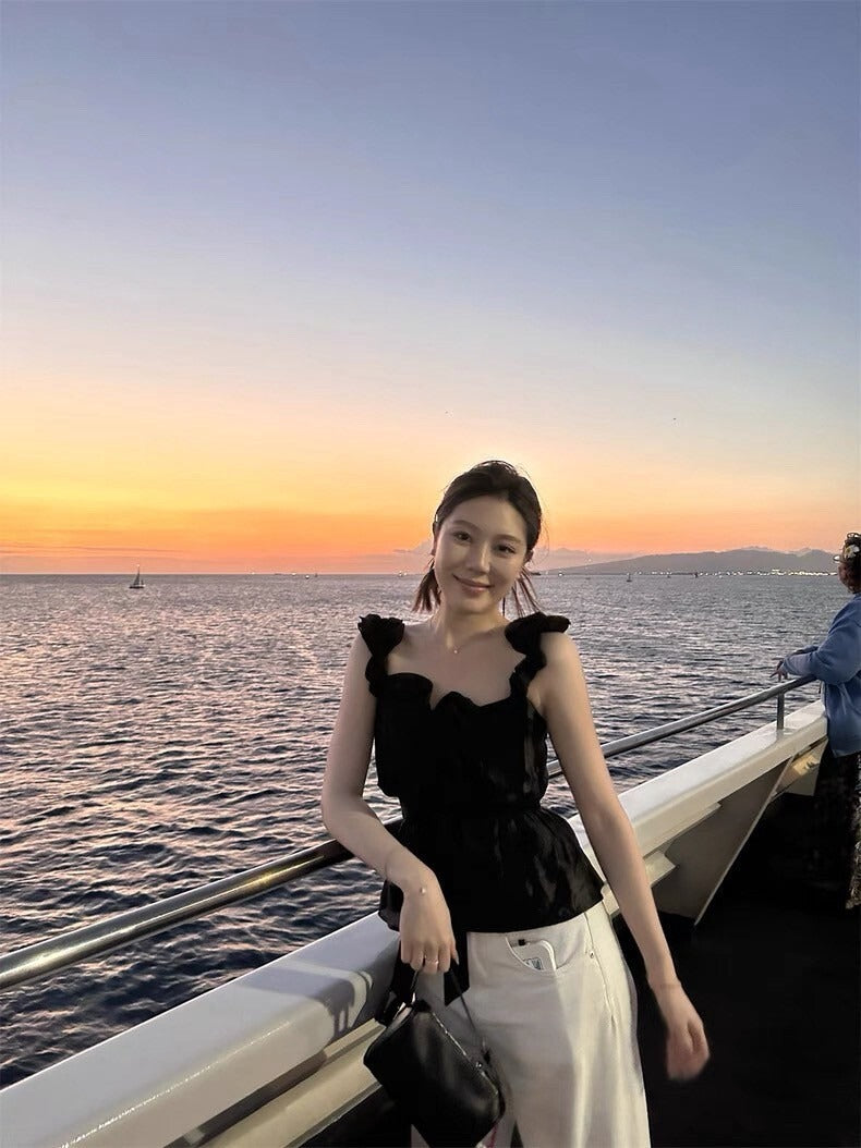 NA+ 娃娃vibe 重工魚線木耳邊繫帶上衣 白/黑